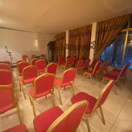 Hotel Riviera Brazzaville Exterior photo