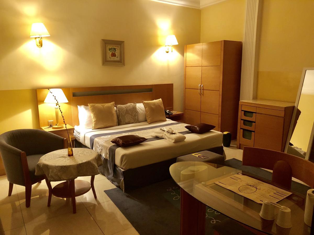 Hotel Riviera Brazzaville Exterior photo